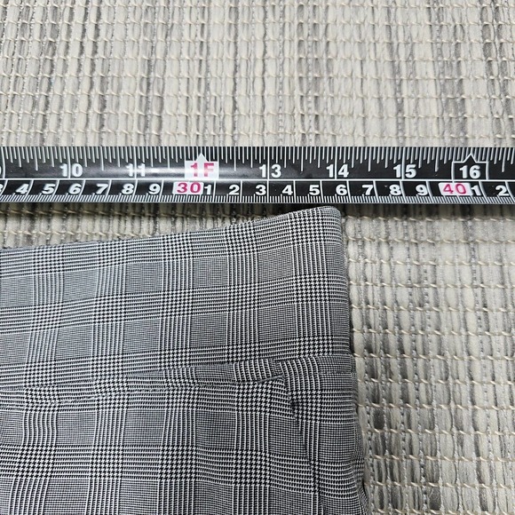 Athleta Gray Cropped Pants - Picture 9 of 13